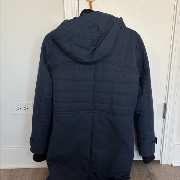 Lole Women’s Navy Winter Coat - Picture 4 of 6